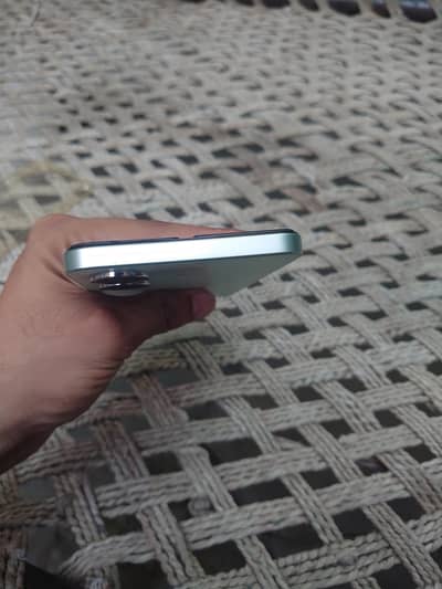 realme 60x