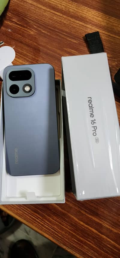 Realme 16 pro