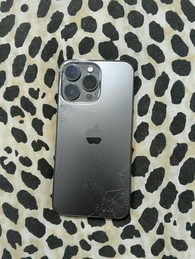 Apple iPhone 13 Pro J. v