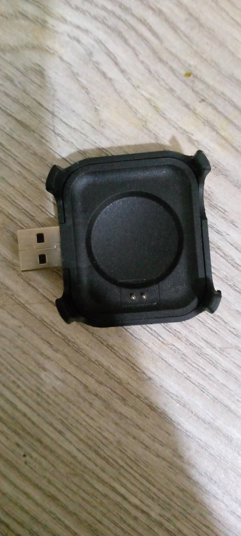 Bluetooth smart watch. 4