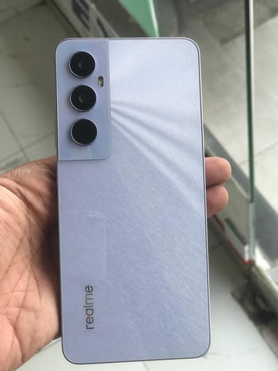 Realme c65