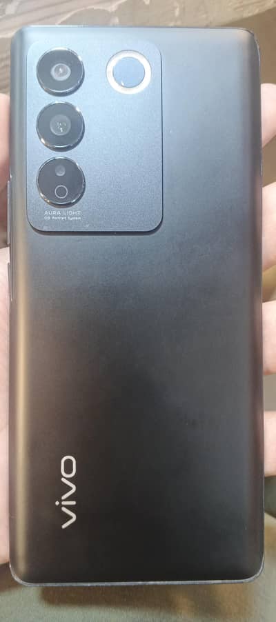 Vivo V27