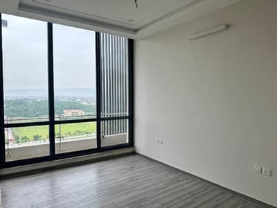 2, 3 BHK LUXURY SAMIFURNISHED AND NON FURNISHED APARTMENTS FOR RANT IN GULBERG GREEN