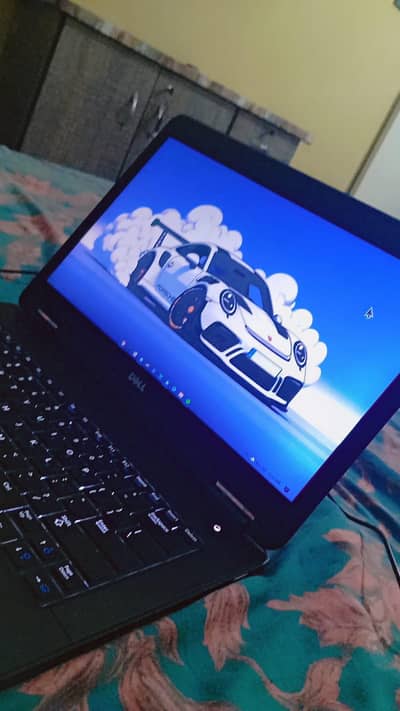 DELL LATITUDE E5440  i7 Intel core 4th gen 