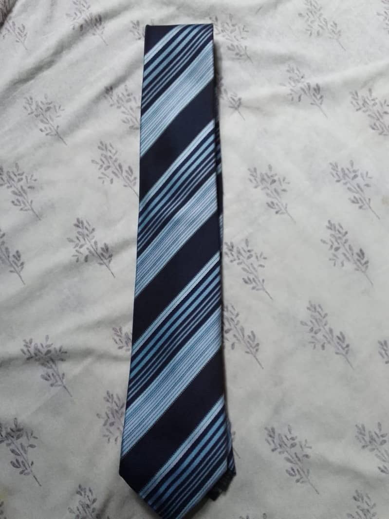  TIE  10