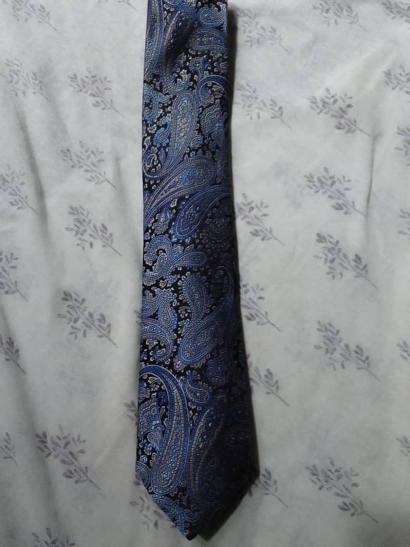 TIE  3