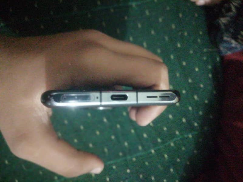 One Plus 11 2
