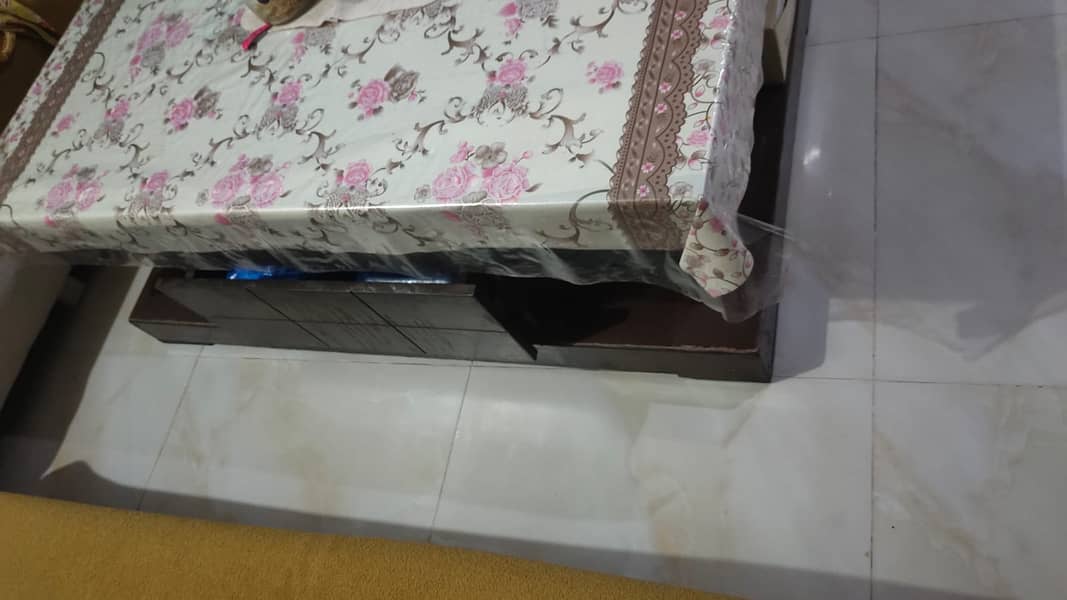 Center Table 1