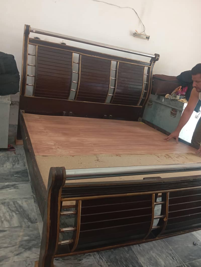 king size Bed 2