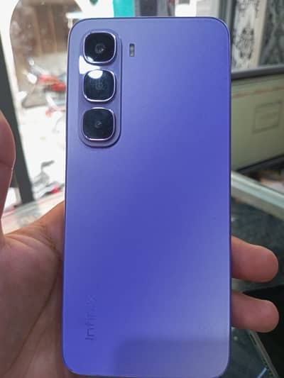 Infinix Hot 60i