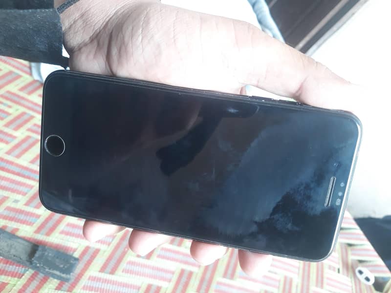 Apple iPhone 7 Plus 1