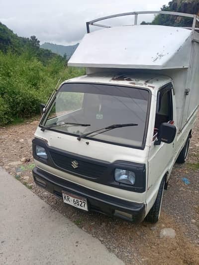 Suzuki Ravi 2011