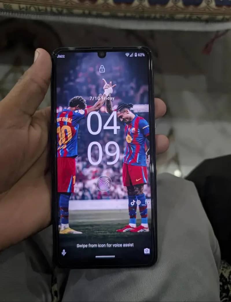 Sharp Aquos Zero 0