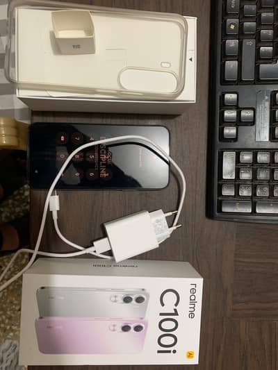 Realme C100i