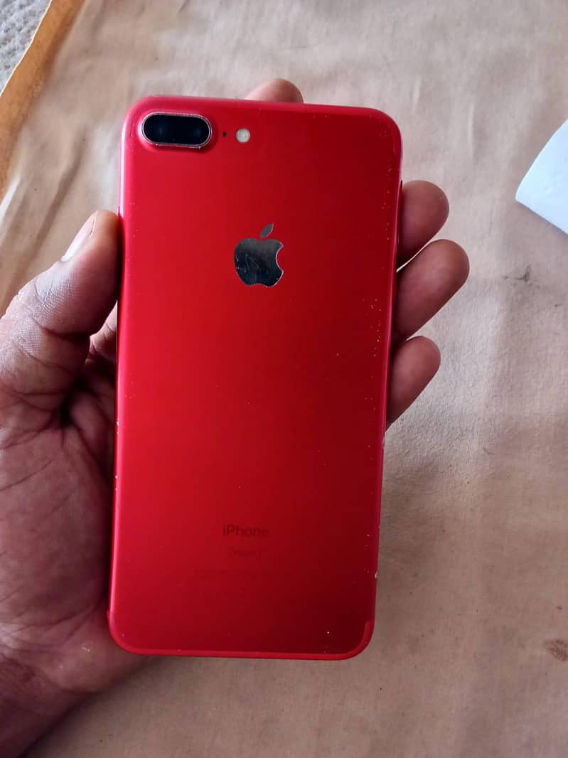 Apple iPhone 7 Plus 3