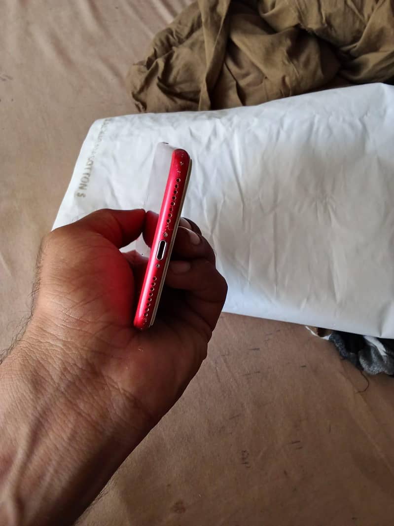 Apple iPhone 7 Plus 5