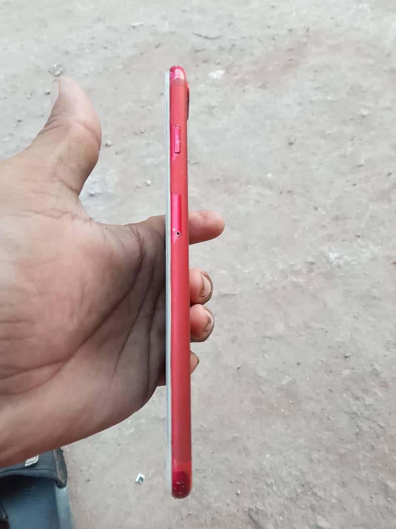 Apple iPhone 7 Plus 12