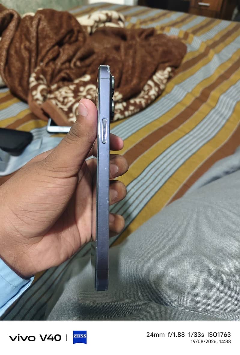 Apple iPhone 14 Pro Max 1