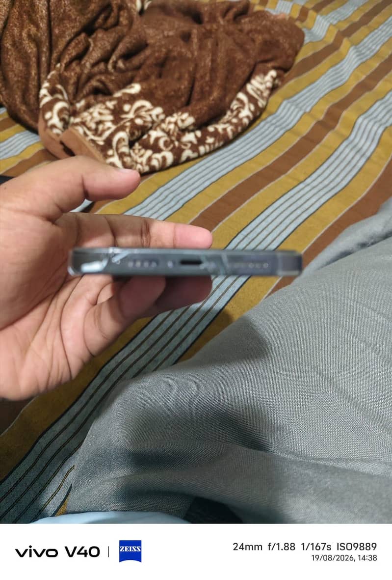 Apple iPhone 14 Pro Max 2