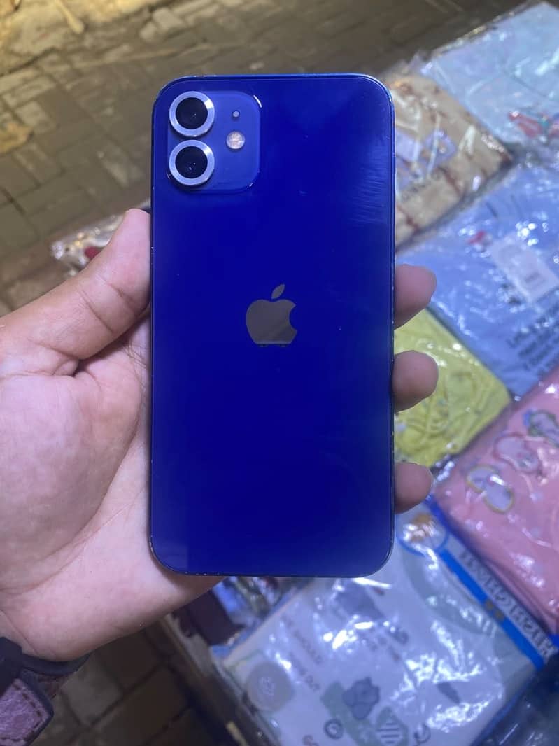 Apple iPhone 12 7