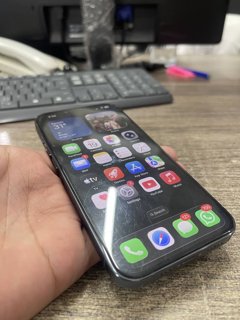 Apple iPhone 13 Pro 3