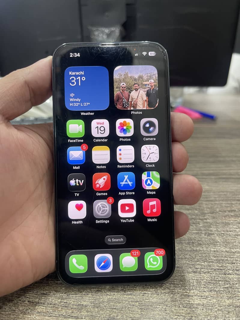 Apple iPhone 13 Pro 4