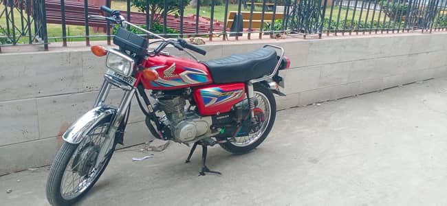Honda CD 125 2023
