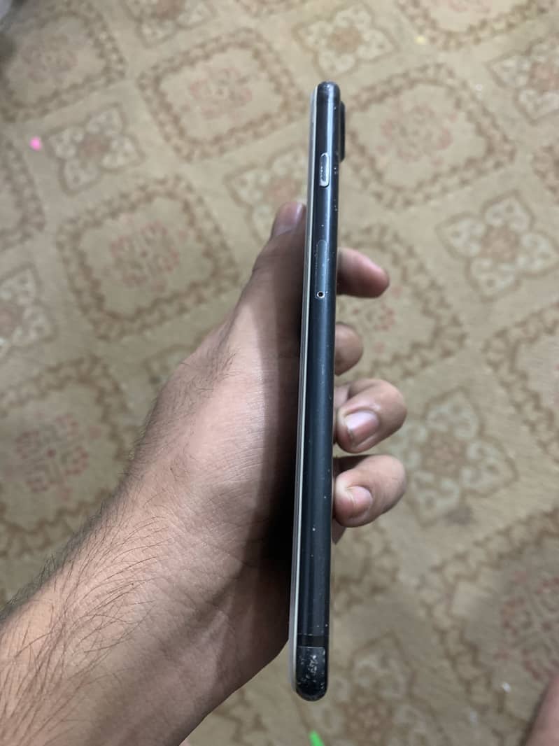 Apple iPhone 7 Plus 1