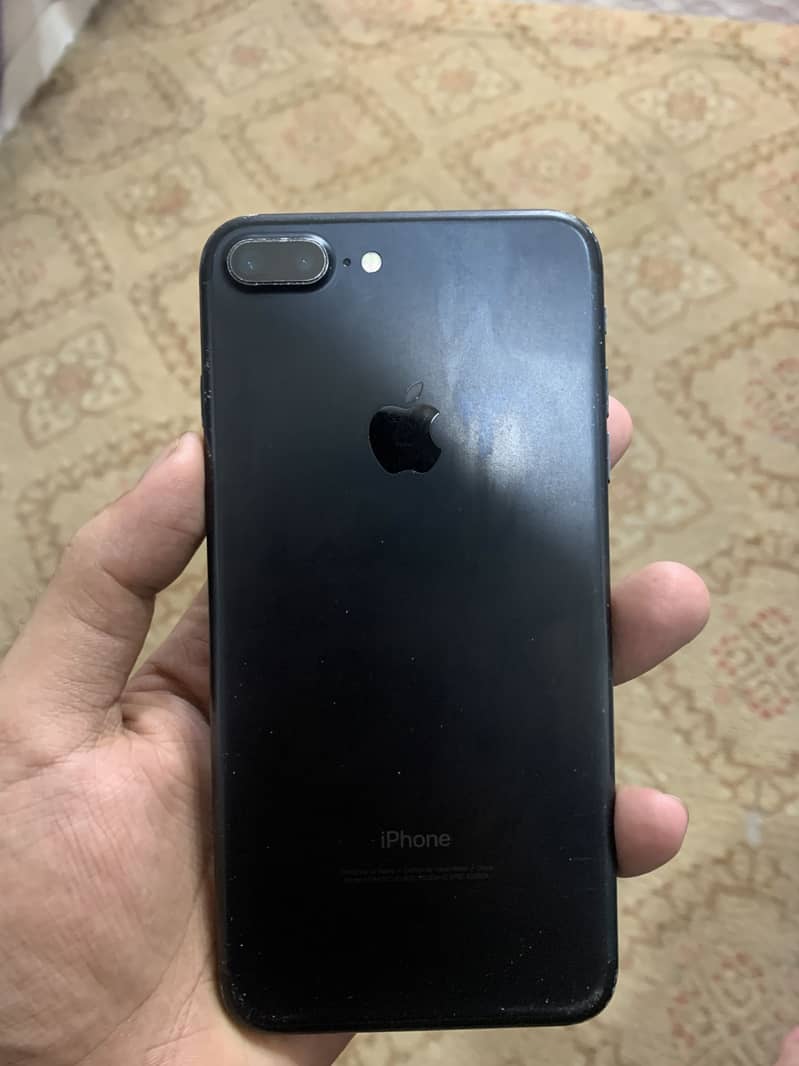 Apple iPhone 7 Plus 2