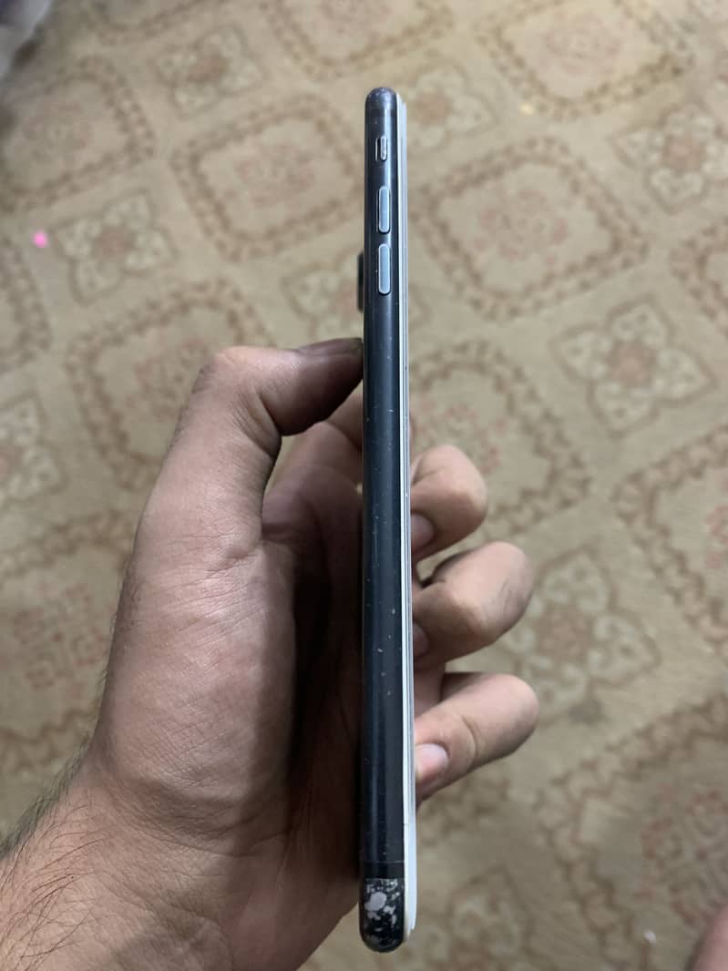 Apple iPhone 7 Plus 3