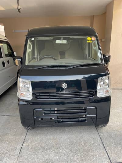 Suzuki Every 2021/2026 total genuine pearl black