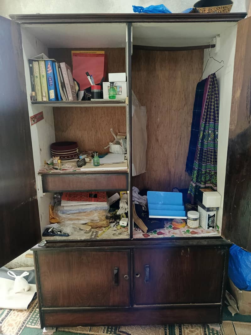 2 door wardrobe 4
