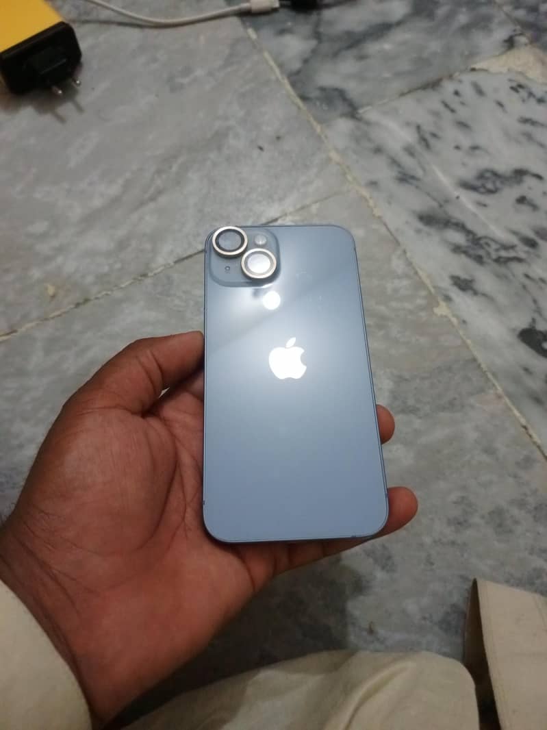 Apple iPhone 14 1