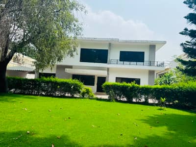 Beautiful House | 4BHK | Stunning View | Prime Address | F-6 | Offered For Rent
