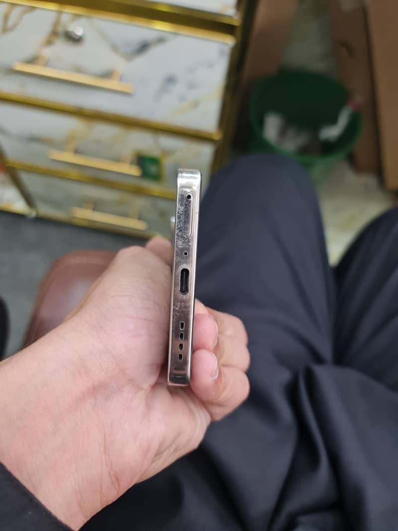 Infinix Note 40 2