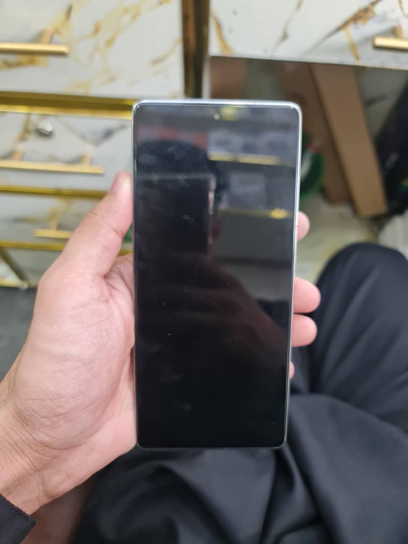 Infinix Note 40 5