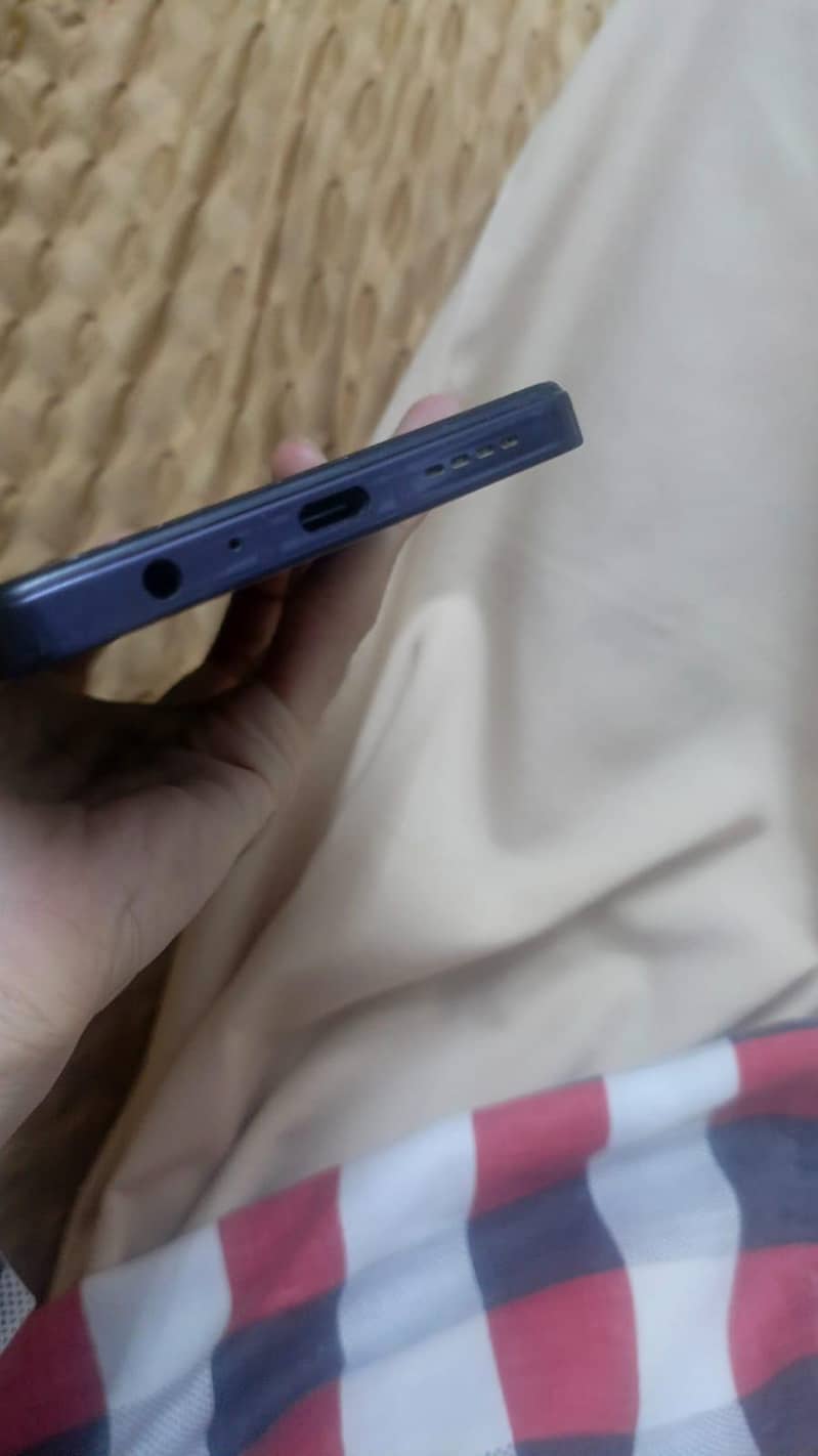 Infinix Note 30 4