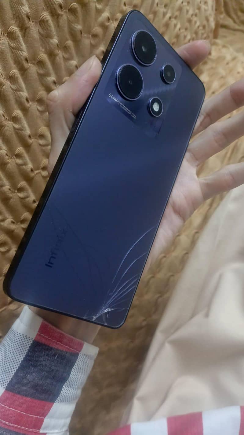 Infinix Note 30 7