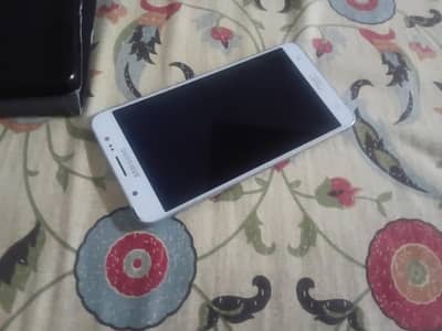 Samsung Mobile J7 good exchange offer