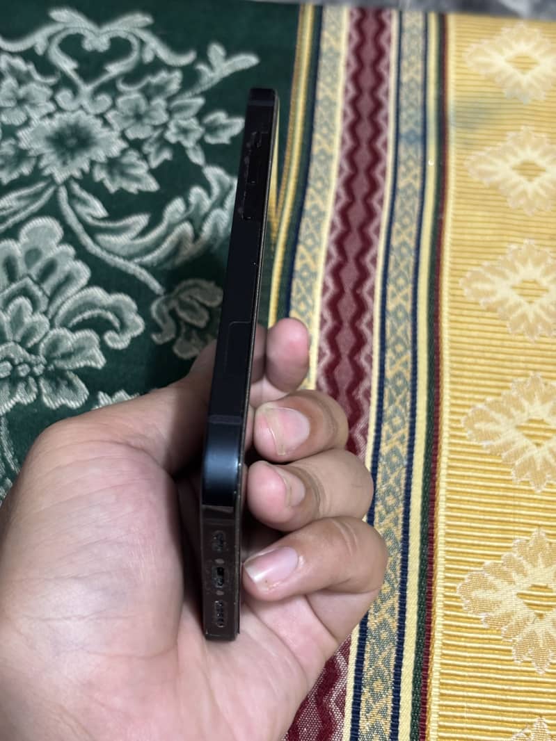 Apple iPhone 14 0