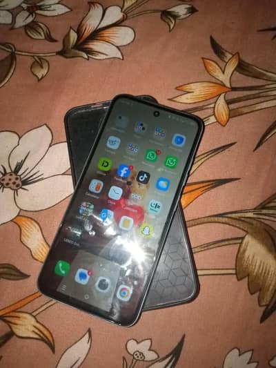 Tecno Spark Go 1
