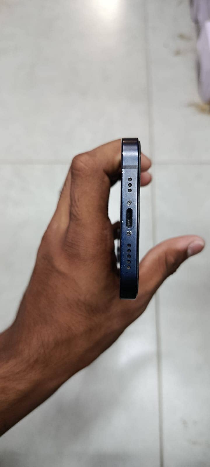 Apple iPhone 12 2