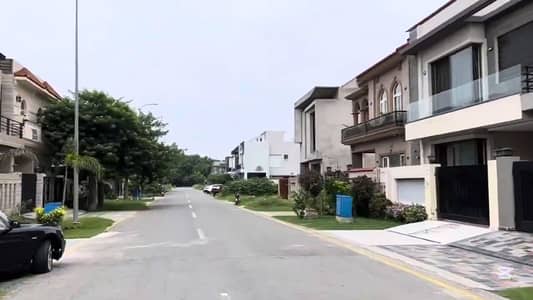 HotPropertyDeal5MarlaDHA9Town