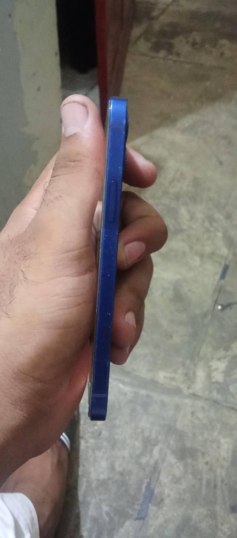 Apple iPhone 12 3