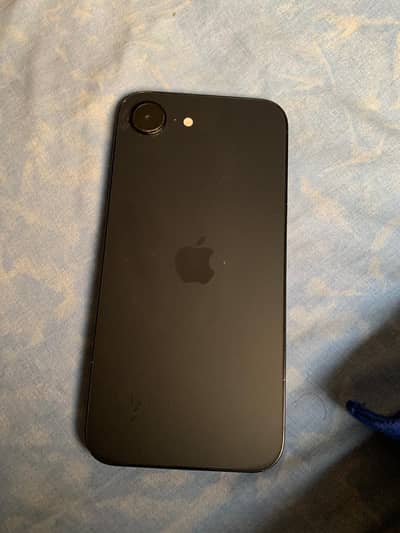 Apple iPhone 16e