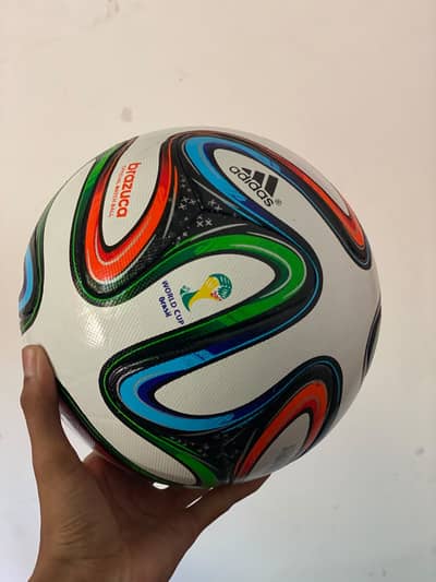 EXPORT QUALITY FOOTBALL FOR SALE. SOCCER . MADE IN SAILKOT