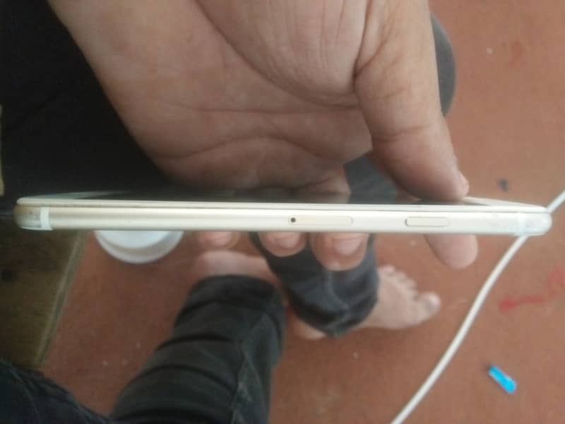 Apple iPhone 6 1