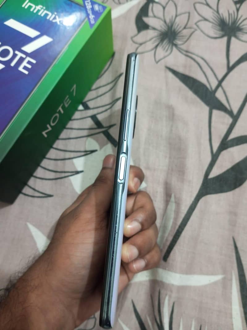Infinix Note 7 4