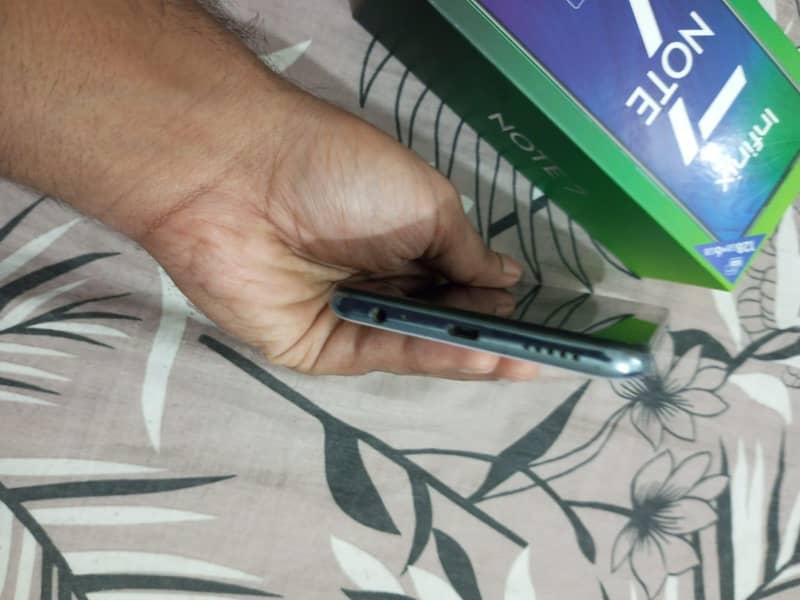 Infinix Note 7 5
