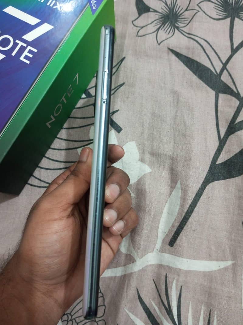 Infinix Note 7 6